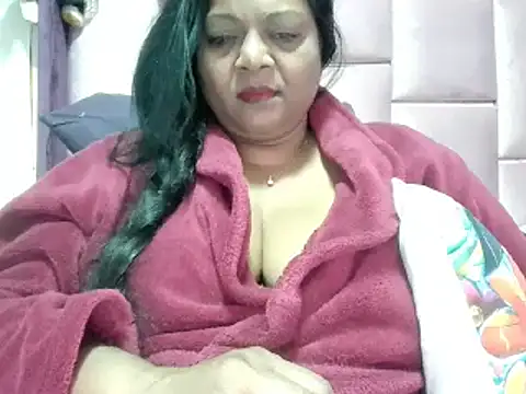 Snapshot of IndianDelia chatting on 22, 10, 2025 IndianDelia online show from 22, 10, 2025