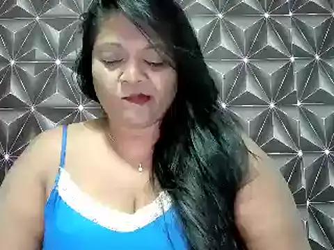 Snapshot of IndianDelia chatting on 29, 10, 2025 IndianDelia online show from 29, 10, 2025