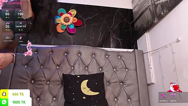 LAILAGUMMY online show from 2, 2, 2026