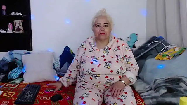 Snapshot of estrellita_fugaz16x chatting on 27, 12, 2024 estrellita fugaz16x online show from 27, 12, 2024