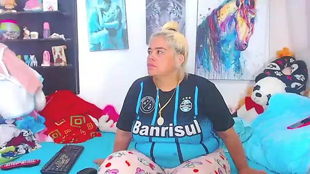 Snapshot of estrellita_fugaz16x chatting on 28, 1, 2025 estrellita fugaz16x online show from 28, 1, 2025