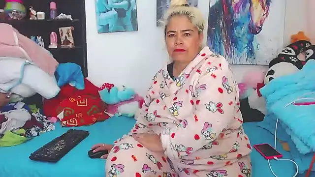 Snapshot of estrellita_fugaz16x chatting on 28, 1, 2025 estrellita fugaz16x online show from 28, 1, 2025