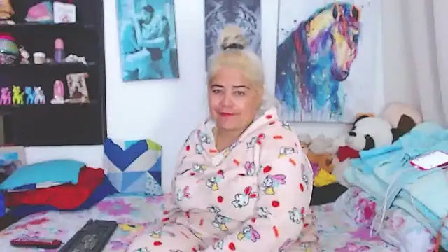 Snapshot of estrellita_fugaz16x chatting on 14, 3, 2025 estrellita fugaz16x online show from 14, 3, 2025