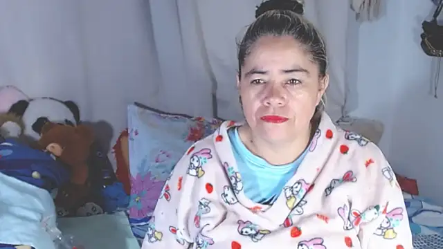 Snapshot of estrellita_fugaz16x chatting on 9, 9, 2025 estrellita fugaz16x online show from 9, 9, 2025