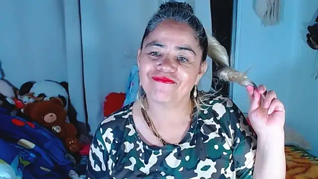 Snapshot of estrellita_fugaz16x chatting on 12, 10, 2025 estrellita fugaz16x online show from 12, 10, 2025