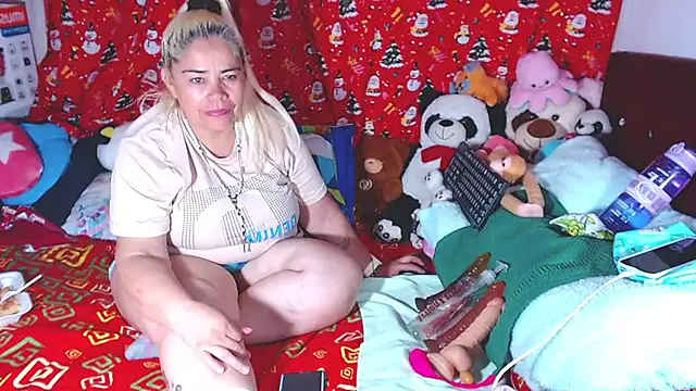 Snapshot of estrellita_fugaz16x chatting on 20, 4, 2026 estrellita fugaz16x online show from 20, 4, 2026