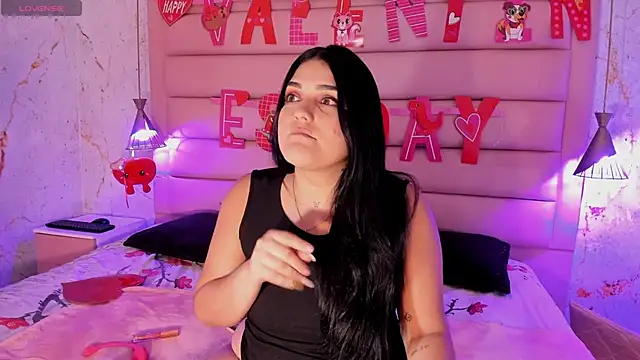 Snapshot of Maddysex_ chatting on 4, 2, 2025 Maddysex online show from 4, 2, 2025