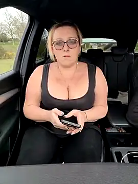 Snapshot of winniess40 chatting on 11, 3, 2025 winniess40 online show from 11, 3, 2025