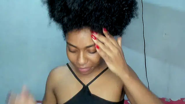 Snapshot of thaimy_ chatting on 12, 9, 2025 thaimy online show from 12, 9, 2025