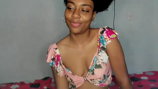 Snapshot of thaimy_ chatting on 21, 9, 2025 thaimy online show from 21, 9, 2025