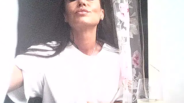 JulianaGold1 online show from 11, 9, 2025