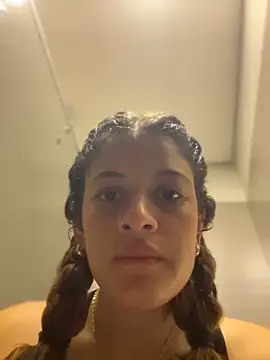 Snapshot of alana15 chatting on 6, 12, 2024 alana15 online show from 6, 12, 2024