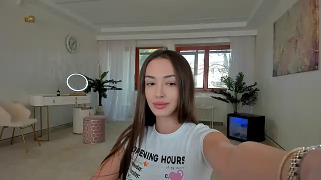 Snapshot of TiffanyHouston_ chatting on 13, 2, 2025 TiffanyHouston online show from 13, 2, 2025