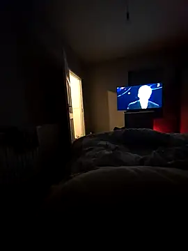 Snapshot of elenaUK chatting on 26, 12, 2024 elenaUK online show from 26, 12, 2024