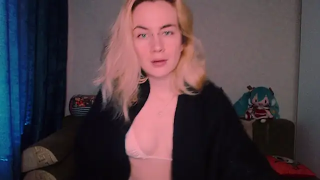 xxxcharismaaa online show from 25, 2, 2025