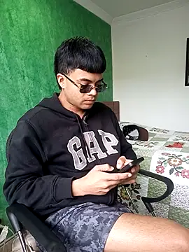 pinedasex777 online show from 12, 9, 2025