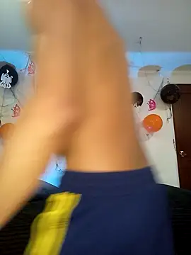 pinedasex777 online show from 13, 10, 2025