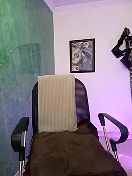 pinedasex777 online show from 5, 12, 2025