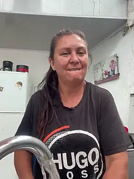 Snapshot of Sunshinee- chatting on 21, 12, 2024 Sunshinee- online show from 21, 12, 2024