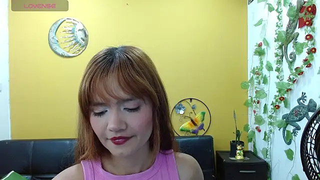 Snapshot of miss_tinnymafe chatting on 13, 2, 2025 miss tinnymafe online show from 13, 2, 2025