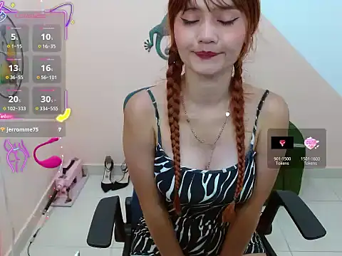Snapshot of miss_tinnymafe chatting on 30, 9, 2025 miss tinnymafe online show from 30, 9, 2025