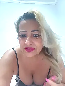 vivifernades online show from 7, 11, 2025