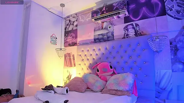 Vivi prinncess online show from 18, 3, 2025