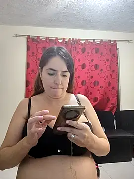 Snapshot of rosahills chatting on 28, 12, 2024 rosahills online show from 28, 12, 2024