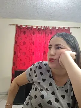 Snapshot of rosahills chatting on 11, 3, 2025 rosahills online show from 11, 3, 2025