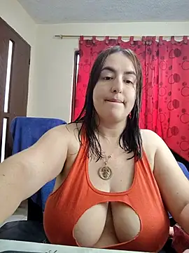 Snapshot of rosahills chatting on 23, 11, 2025 rosahills online show from 23, 11, 2025