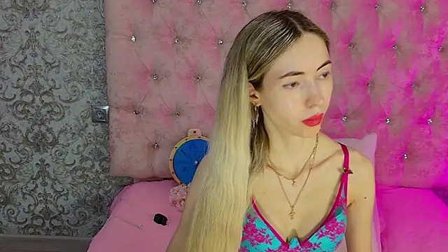 Snapshot of Akilla_Queen chatting on 13, 7, 2026 Akilla Queen online show from 13, 7, 2026