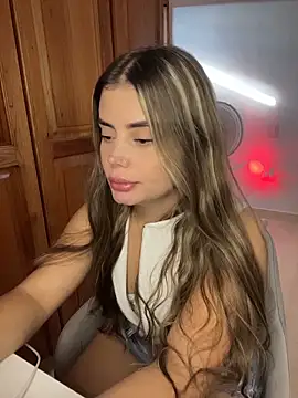 Miss valeriaa online show from 6, 3, 2026