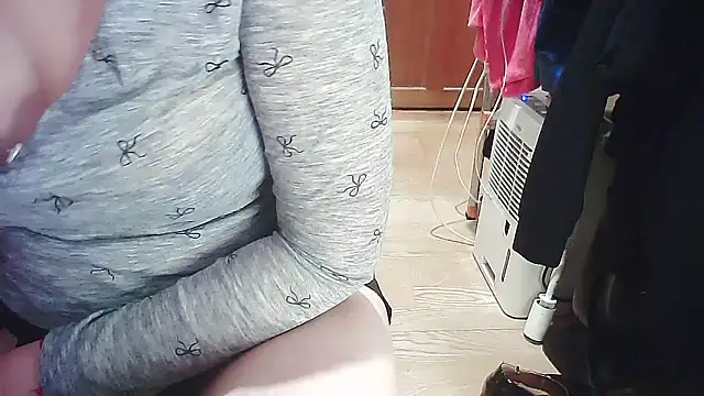 Snapshot of cindy01113520 chatting on 8, 3, 2025 cindy01113520 online show from 8, 3, 2025