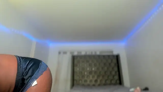 Snapshot of SashaMalone chatting on 12, 1, 2026 SashaMalone online show from 12, 1, 2026