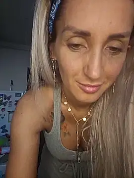 IsabelleEthan online show from 8, 3, 2026