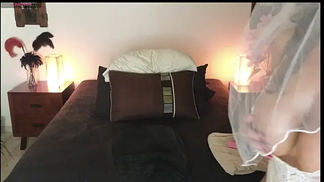 Snapshot of milfettefab chatting on 14, 1, 2025 milfettefab online show from 14, 1, 2025