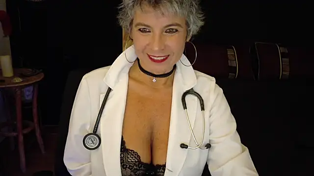 Snapshot of milfettefab chatting on 30, 11, 2025 milfettefab online show from 30, 11, 2025