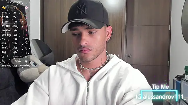 Snapshot of Alessandro_Vanni chatting on 20, 11, 2025 Alessandro Vanni online show from 20, 11, 2025