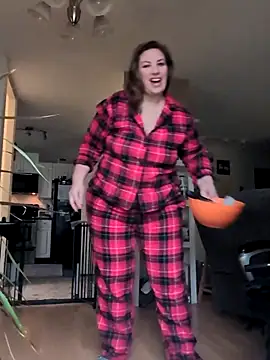 Canadian BBW online show from 1, 2, 2026