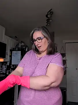 Canadian BBW online show from 9, 2, 2026