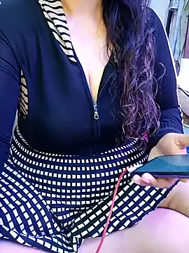 Snapshot of indian_passion chatting on 19, 11, 2025 indian passion online show from 19, 11, 2025