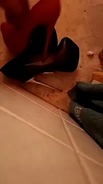 Misspadrona88 online show from 19, 11, 2025