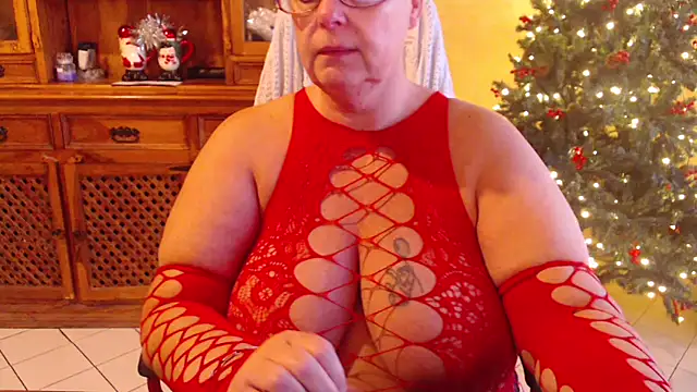 MISS LINDAH online show from 30, 11, 2025