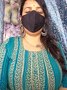 Snapshot of cute-tanvi chatting on 28, 4, 2026 cute-tanvi online show from 28, 4, 2026