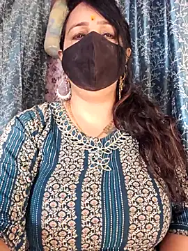 Snapshot of cute-tanvi chatting on 17, 6, 2026 cute-tanvi online show from 17, 6, 2026