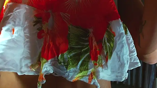 Kenisha Sweet online show from 9, 2, 2025