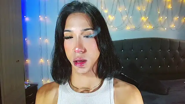 Kenisha Sweet online show from 23, 2, 2025