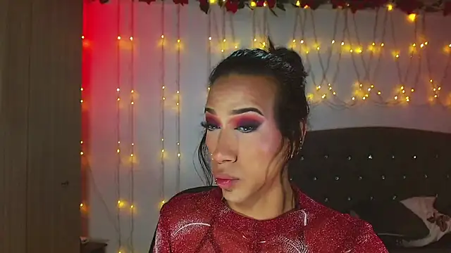 Kenisha Sweet online show from 7, 3, 2025