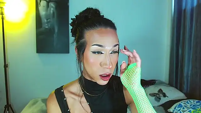 Kenisha Sweet online show from 23, 11, 2025