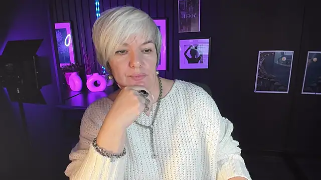 CarmenSoft online show from 4, 11, 2025